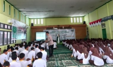 ITEKES Muhammadiyah Sosialisasikan Program Studi di MAN 1 Pontianak