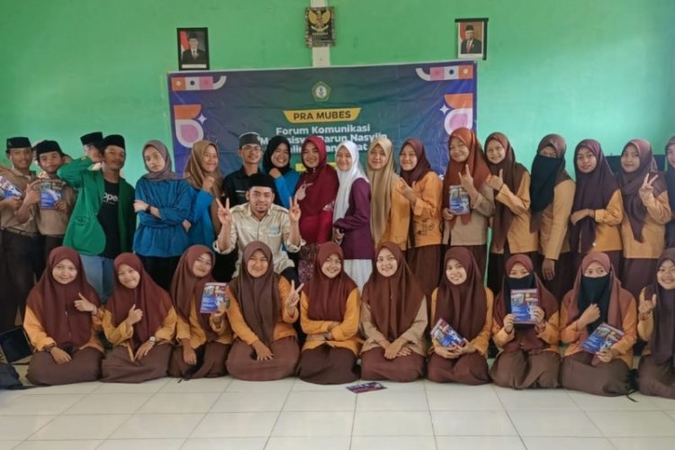 Sosialisasi Pelosok Desa: ITEKES Muhammadiyah Kalimantan Barat Menyasar Pesantren di Kecamatan Ambawang