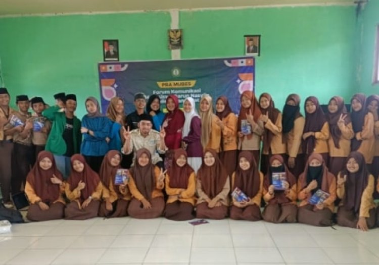 ITEKES Muhammadiyah Sosialisasikan Program Unggulan di Ponpes Darun Nasiin