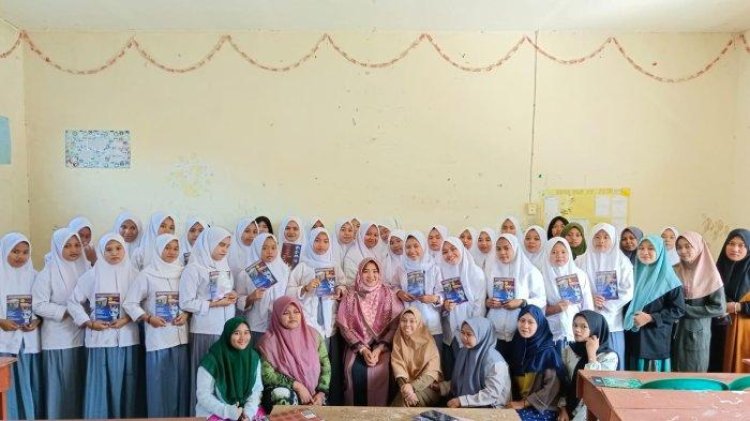 Institut Teknologi dan Kesehatan Muhammadiyah Kalimantan Barat Lakukan Sosialisasi di Beberapa Sekolah di Pontianak